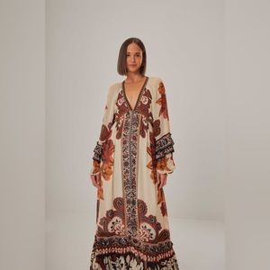 NWOT Farm Rio Sz Small Sand Winter Tapestry V Neck Maxi Dress